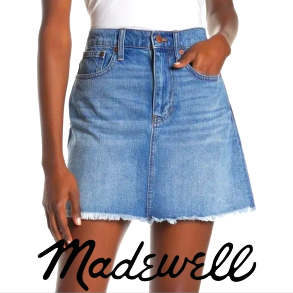 🆕️ Madewell McCarren Denim Skirt